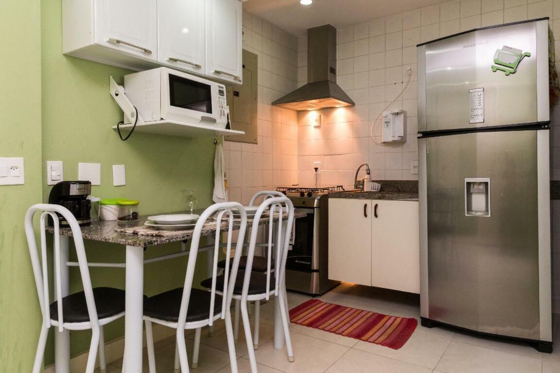 Apartamento Apto. Total Infra. Praia. Rio de Janeiro
